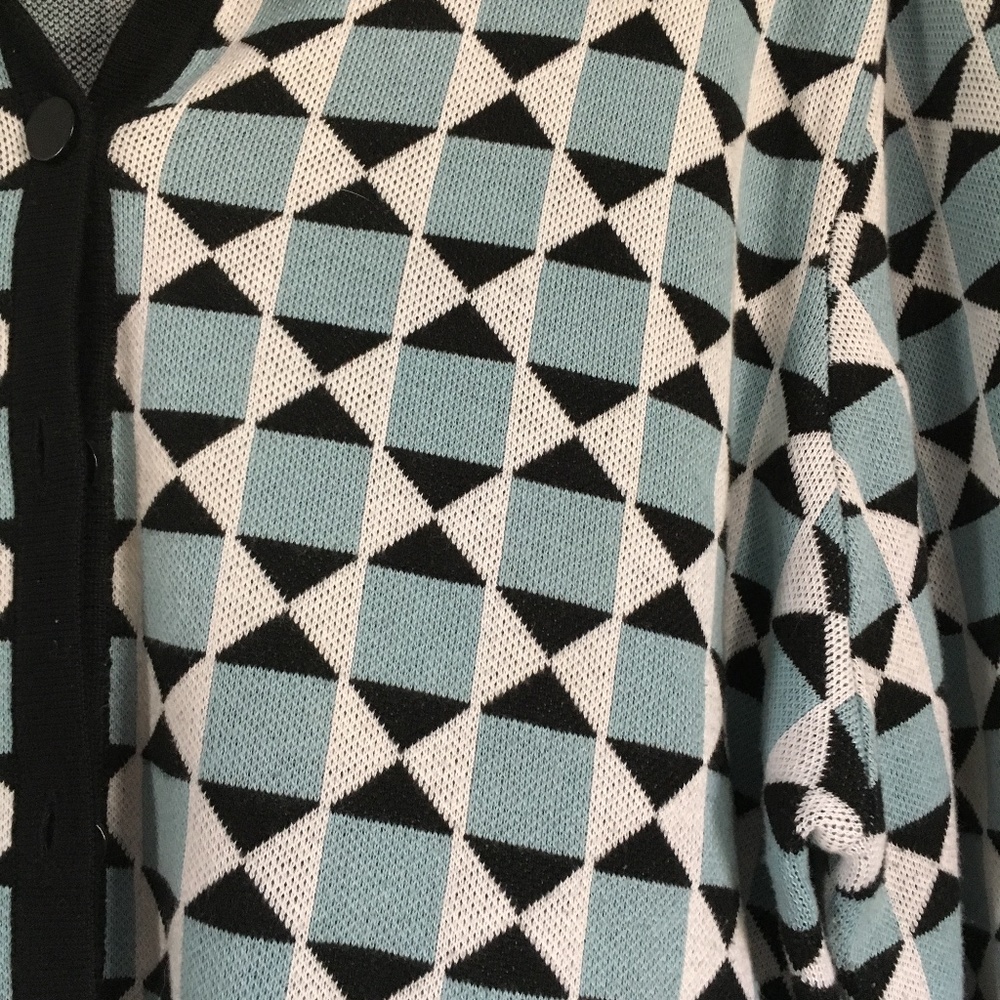 Sweater - Picture 3 of 5